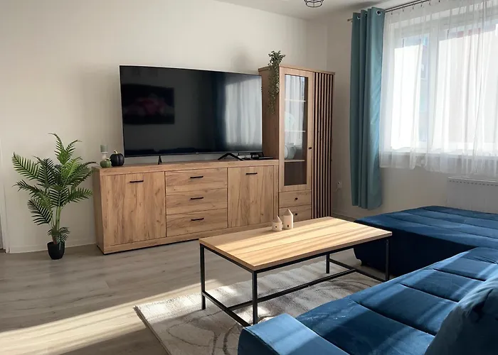 4 Izbovy Family * מרטין